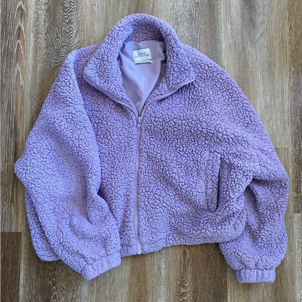 Urban Outfitters Cozy Zip-Up Sweatshirt. Used, Great Condition. Size Large.